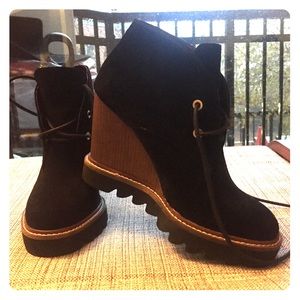 BCBGeneration booties